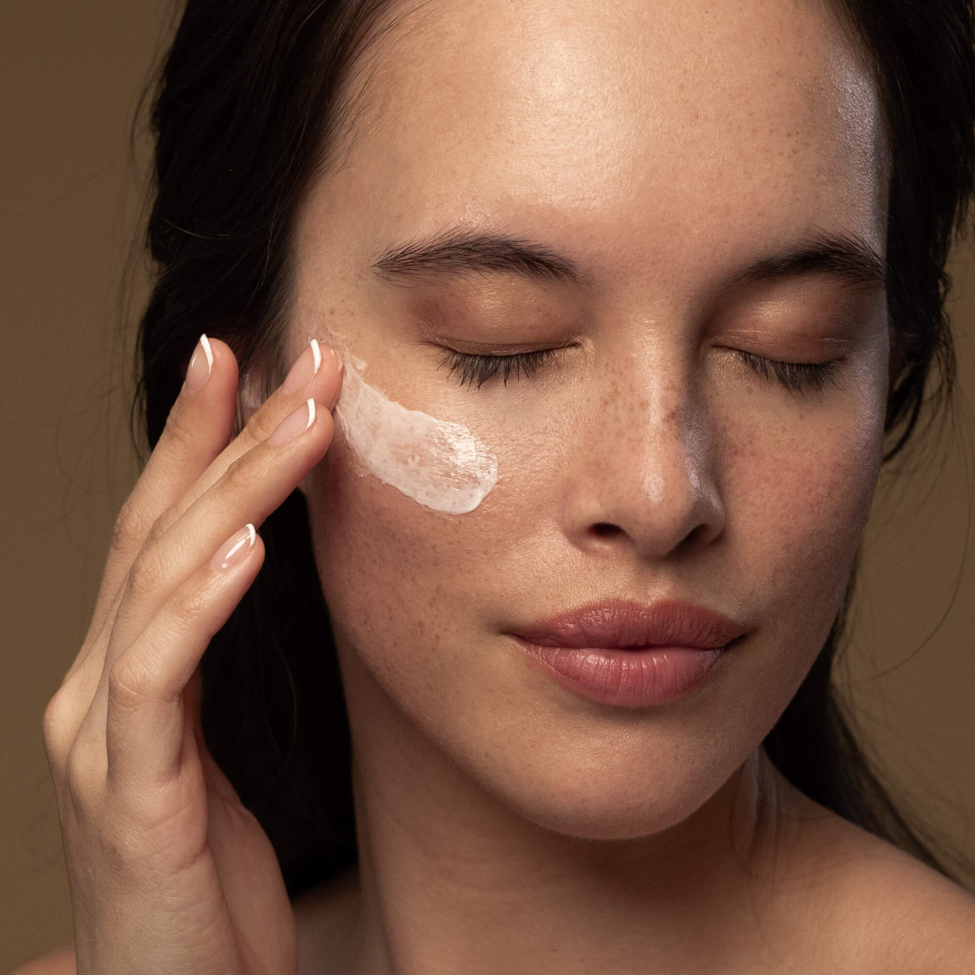 Antipodes Vanilla pod cream with a woman