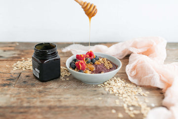 Which Manuka Honey Is Best? UMF, MGO, K+ and Raw Honey Explained - Aotea Wellness