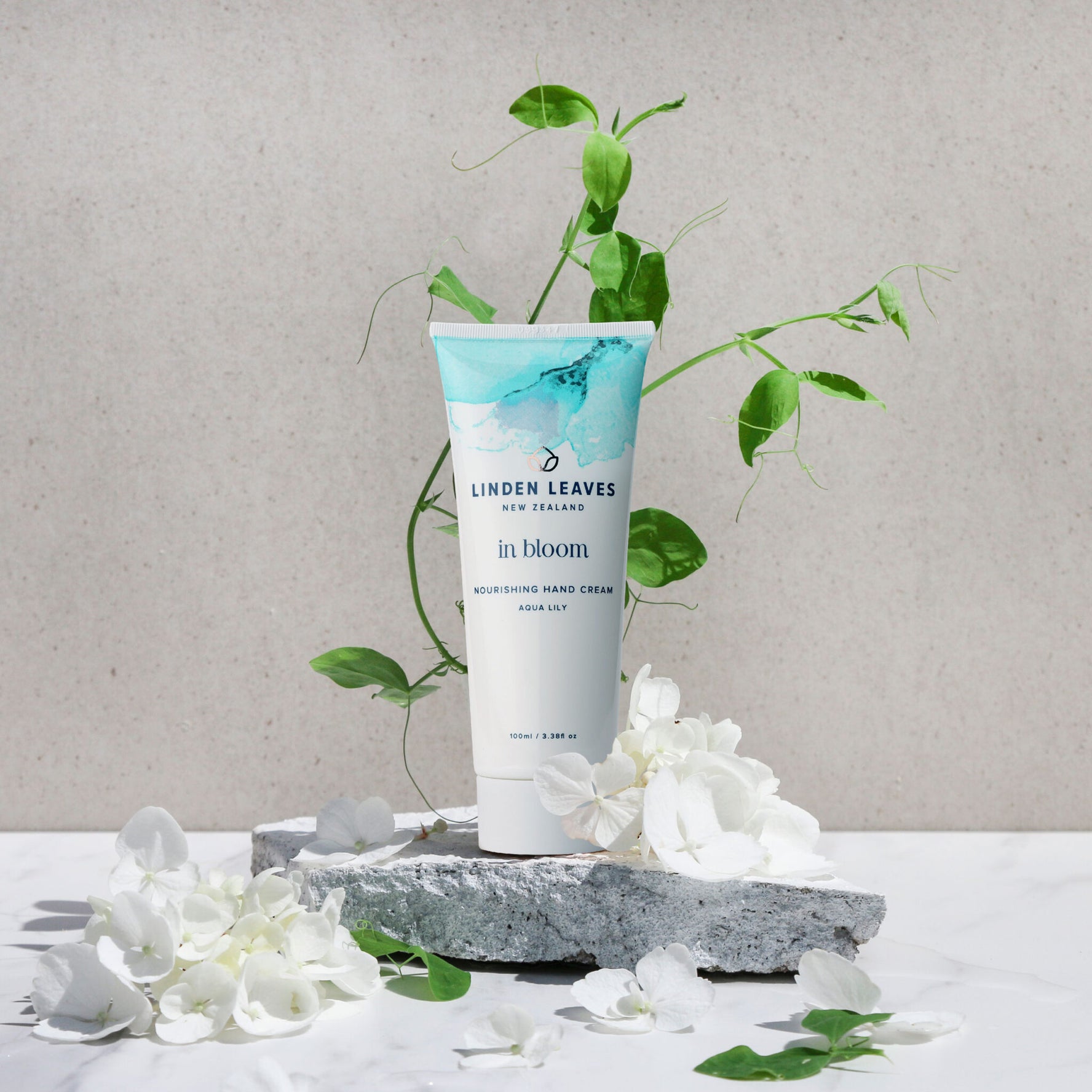 Aqua Lily Nourishing Hand Cream 100ml