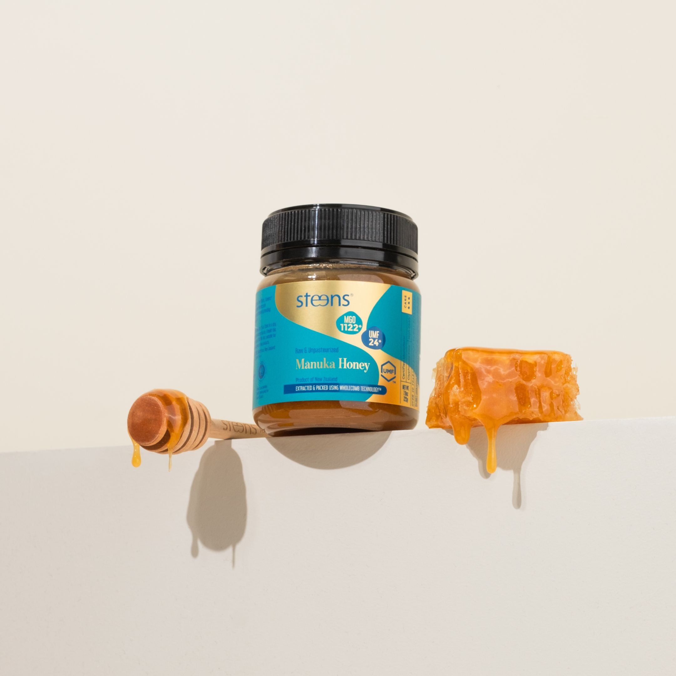 Raw Manuka Honey UMF24+
