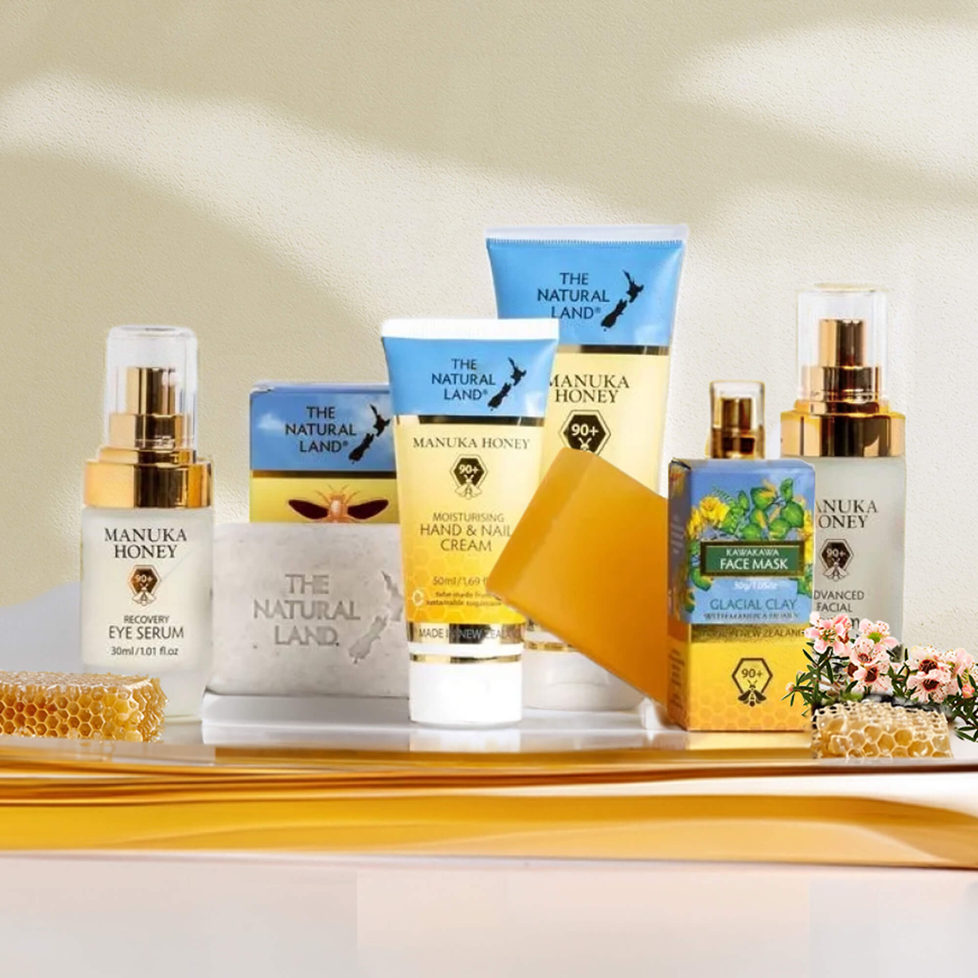 Buy The Natural Land Manuka Honey Gift Box | Aotea Gifts NZ
