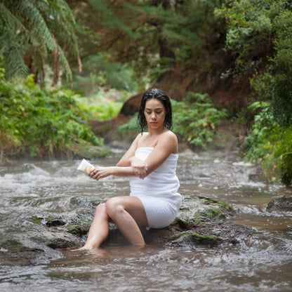 Manuka Honey Hand & Nail Creme